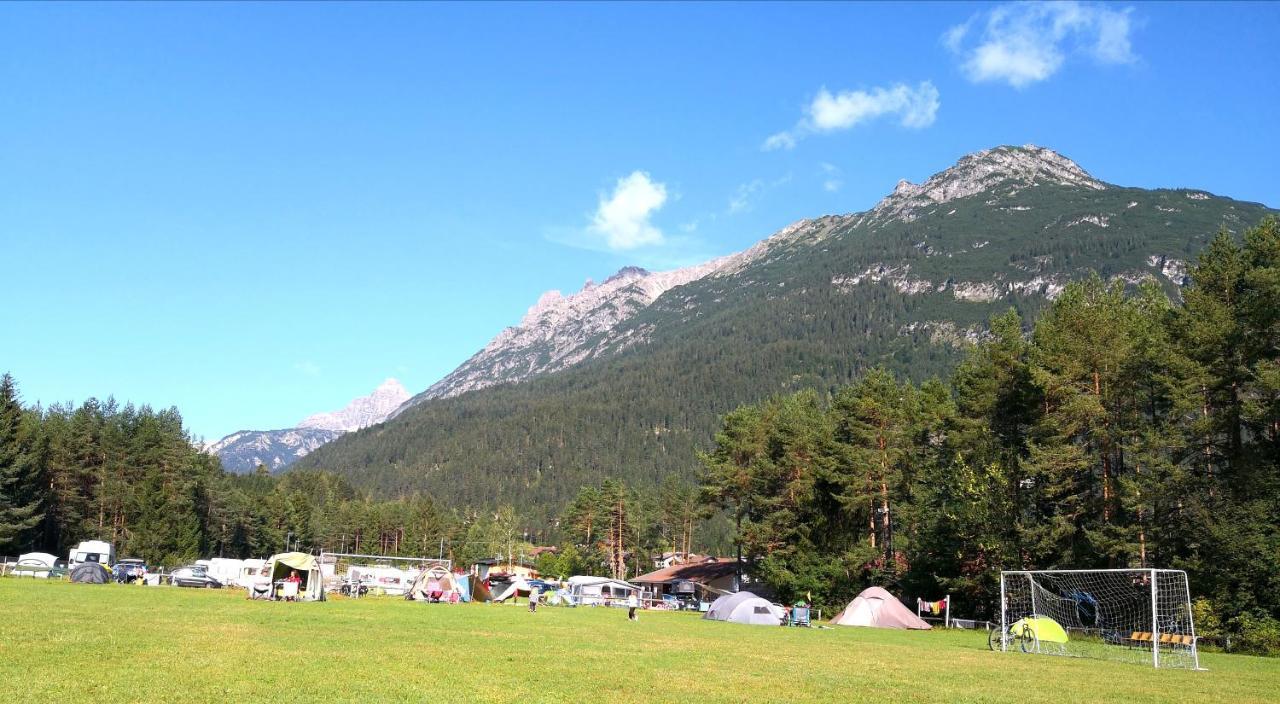 Camping Lechtal Vorderhornbach Екстер'єр фото